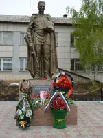 Памятник участникам Великой Отечественной войны и труженикам тыла, улица Гагарина