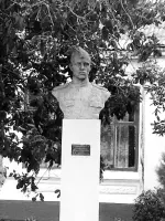 Памятник Герою Советского Союза Ф.И.Сенченко, Россия