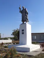 Памятник односельчанам, улица Писарёвка