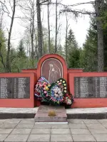 Братское захоронение в д. Большое Лохово, Россия, Тверская область, Осташковский район, деревня Большое Лохово