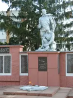 Братская могила, Советская улица