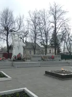 Мемориал воинам, павшим в Великую Отечественную и Гражданскую войны, улица Карла Маркса