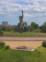 Мемориальный комплекс жертвам фашизма «Змиевская балка», Змиевский проезд