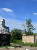 Воинам-односельчанам погибшим в Великой Отечественной войне, улица Октябрьской Революции