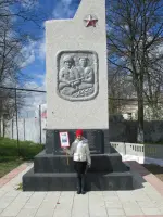 Республика Крым Черноморский район с. Новоивановка Памятник погибшим воинам-односельчанам, улица Ленина