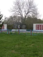 Памятник воинам погибшим в Великой Отечественной войне 1941 — 1945 гг. и борцам за Советскую власть, Россия, Республика Мордовия, Большеберезниковский район, село Тазино