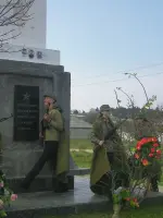 Братская могила советских воинов (674 человека) ноябрь 1943., Россия, Республика Крым, Керчь, посёлок Подмаячный