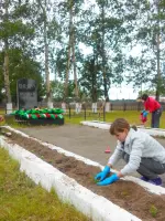 Мы помним! Мы гордимся! Обелиск Победы в п. Центральный Хазан, Россия, Иркутская область, Зиминский район, поселок Центральный Хазан
