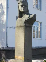 Памятник Героя Советского Союза <nobr>Е. М. Рудневой</nobr>, улица Фурманова