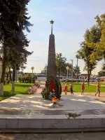 Обелиск на века, площадь Тимофеева