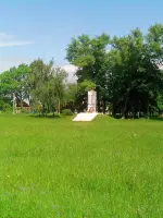 Братская могила, Россия, Курская область, Рыльский район, село Ивановское