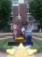 Памятный знак в честь майора Дзгоева, улица Дзгоева