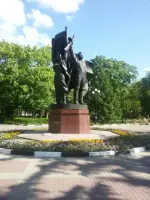 Скульптурная композиция «Победа в Отечественной войне», парк Победы