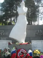 Мемориал «Скорбящая мать», Россия, Тверская область, Спировский район, поселок городского типа Спирово
