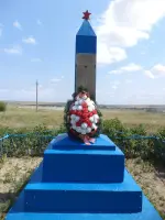 Памятник односельчанам, Россия, Республика Крым, Ленинский район