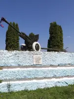 Памятник воинам 65 армии <nobr>и 2 танковрй</nobr> армии, освобождавшим Севск в 1943 г., Россия, Брянская область, Севское городское поселение, Севск