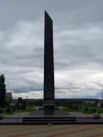 Стела Лиски — «Населенный пункт воинской доблести», улица Титова