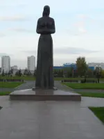 Памятник матери, скорбящей по погибшим воинам, улица Бондаренко