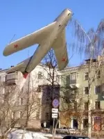 памятник-самолет МИГ-17, Россия, Республика Мордовия, Саранск, Севастопольская улица