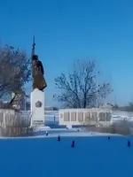 Памятник погибшим односельчанам, Россия, Саратовская область, Петровский район, село Оркино