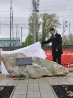 С БЛАГОДАРНОСТЬЮ ЗА ПОДВИГ, Россия, Самарская область, Кинель, улица Советская ЖД, 80