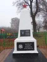 Воинам-землякам, погибшим в годы Великой Отечественной войны, Россия, Тамбовская область, Мичуринский район, село Турмасово, улица Исакова